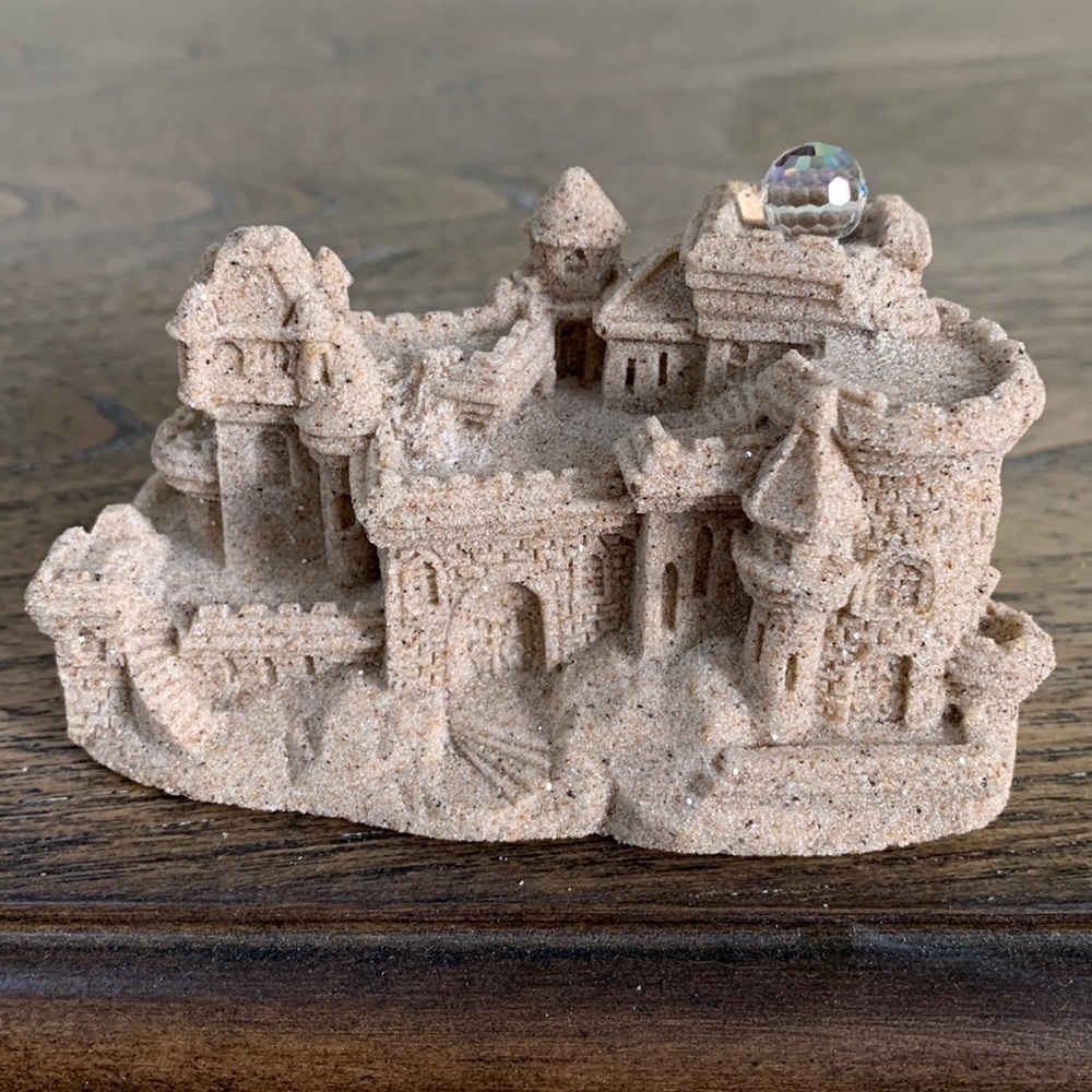 Mr. Sandman Sandsculpt Castle Collection - CB109 - 2.25" x 4"